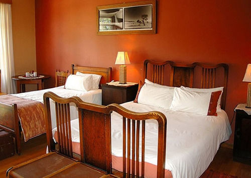 Klein-Aus Vista Desert Horse Inn Exterior foto